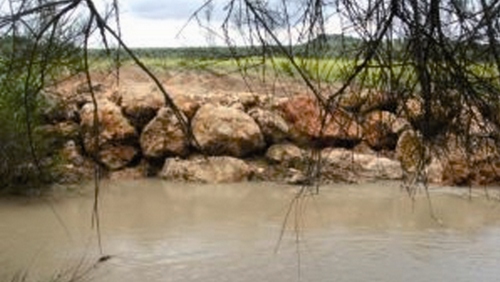 814. 010510. 18. Panorámica del Río Salado.