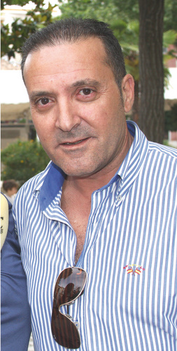 818. 010710. 13.  Antonio M. Portillo, director Radio las Cofradías.