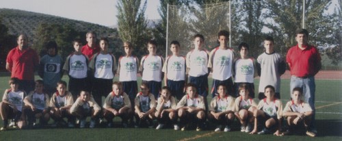 762-763. 010308.90. Equipo infantil del Atlético Prieguense Gomeoliva.
