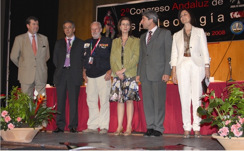 767. 150508. 19. Jornada inaugural del Congreso de Espeleología. (Foto, M. Pulido).