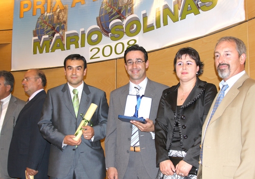 771. 150708. 03. Representantes de La Purísima reciben la medalla de plata del Consejo Oleícola Internacional.