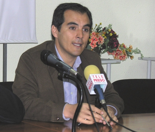 776. 011008. 28. José A. Nieto, presidente del PP de Córdoba. (Foto, Adarve).