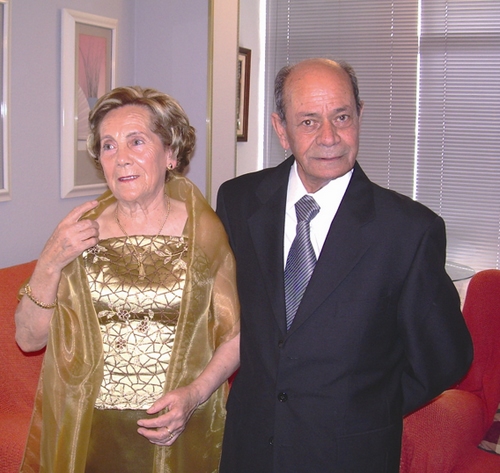 776. 011008. 46. Bodas de Oro de María Llamas y Rafael López.