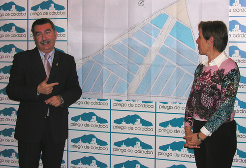 741. 150407. 09. Presentación del proyecto del polígono de Zamoranos. (Foto; Guti).
