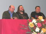 742. 010507.15. Paul Naschy, Javier Perea y Gabriel Carrión durante la conferencia en el primer certamen de Cine de Terror.