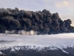 814. 010510. 19. El volcán Eyjafjallajokull en Islandia