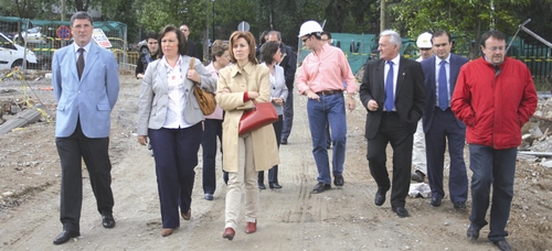 815. 150510. 15. Autoridades visitan las obras del nuevo IES Carmen Pantión.